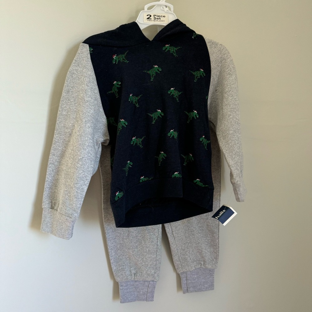 NWT Christmas Dinosaur Sweatsuit baby boy size 12 months